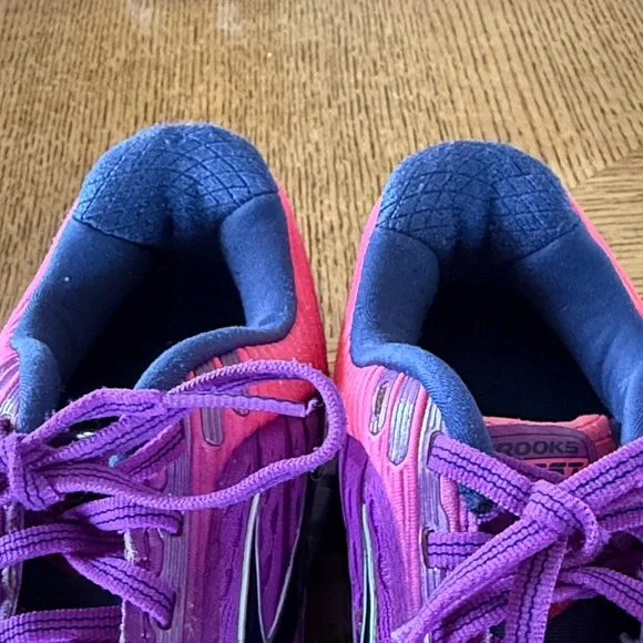 Women’s Brooks Ghost 9 size 10 - Picture 9 of 16